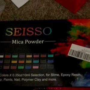 Mica powder for nails